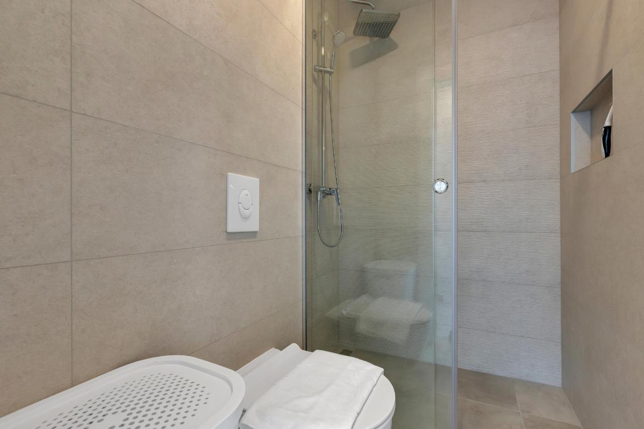מאקרסקה Luxury Apartment Adriasun Free Beach Parking מראה חיצוני תמונה